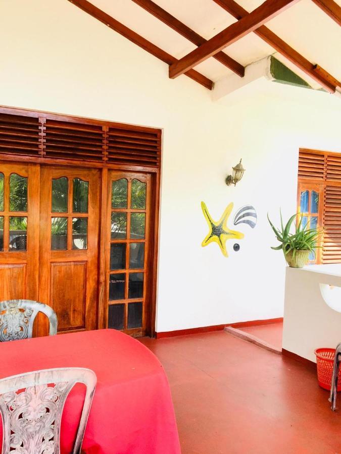 Sunrise Guest House & Restaurant Tangalle Exteriér fotografie